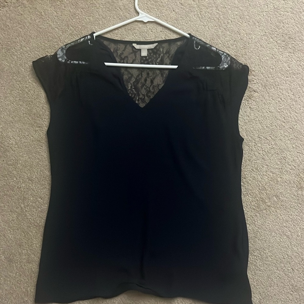 Banana Republic top w/ lace size small